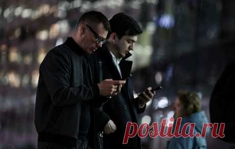 В МВД рассказали, почему мошенники хотят завладеть корпоративными номерами. Злоумышленники стремятся получить доступ не к отдельным телефонам, а ко всей внутренней связи компании