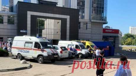 Одна из пострадавших при ударе дрона ВСУ по дому в Саратове находится на ИВЛ. Одна из пострадавших при ударе украинского дрона по ЖК в Саратове в настоящий момент в реанимации на ИВЛ. Читать далее
