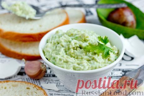 Рецепт: Закуска из авокадо и яиц на RussianFood.com