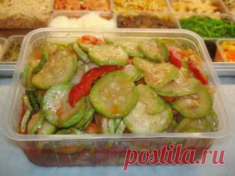 Лучшие кулинарные рецепты: Кабачки по-корейски