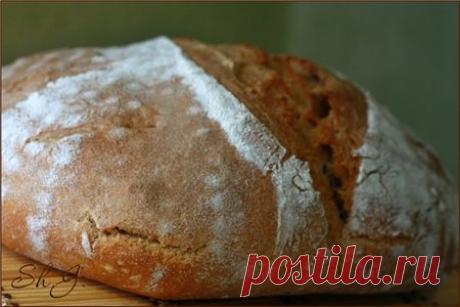 ХЛЕБ БЕЗ ДРОЖЖЕЙ - по Костромски Дрожжевое тесно не очень полезно для здоровья. Врачи ведут об этом спор.Сегодня мы будем учиться выпекать хлеб без дрожжей, простым, старинным рецептом.