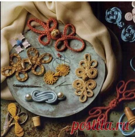 tru-knitting: 50 Heirloom Buttons to Make
