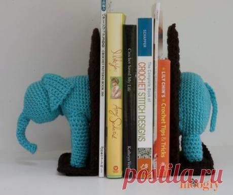 Вязание крючком слон Bookends | AllFreeCrochet.com