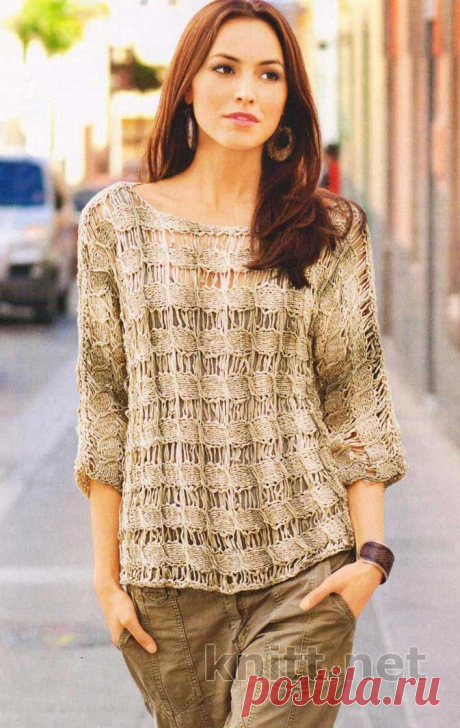 Летний пуловер со спущенными петлями связан спицами в направлении от рукава к рукаву пряжей секционного крашения Ленточка | knitt.net | Все о вязании