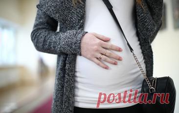 В ОП призвали отменить критерии нуждаемости при назначении поддержки для матерей. Меры поддержки должны включаться особенно активно после прохождения 12-недельного срока беременности, отметила заместитель председателя комиссии ОП по демографии, защите семьи, детей и традиционных семейных ценностей, член совета при правительстве РФ по вопросам попечительства в социальной сфере Наталья Москвитина