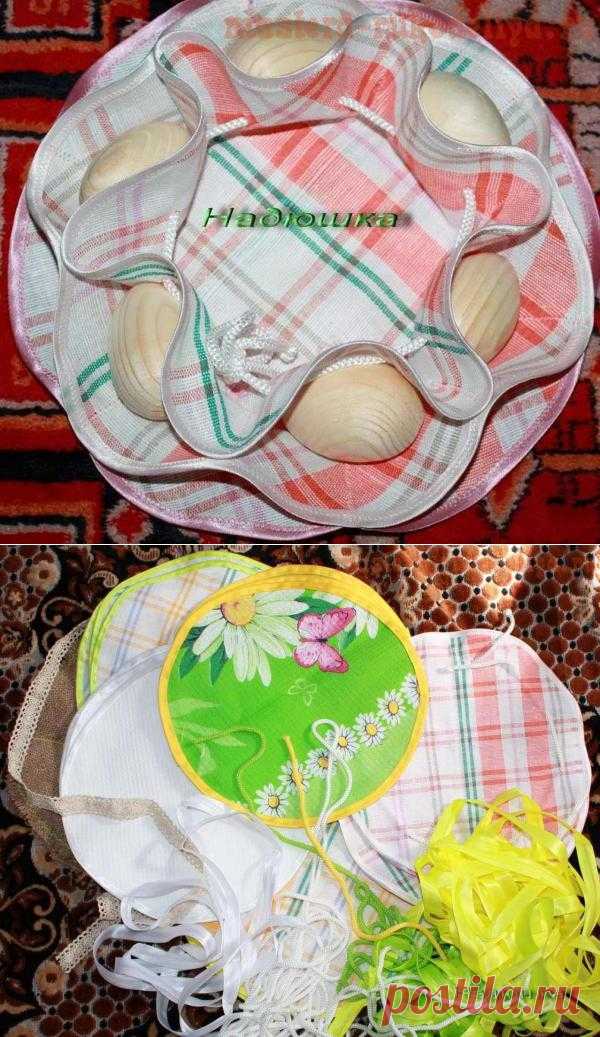 Салфетка для пасхальных яиц и кулича.