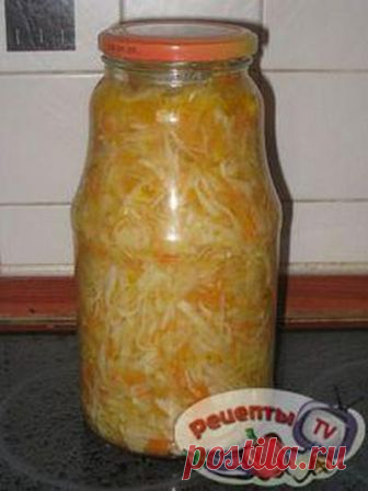 Маринованная капуста с яблоками