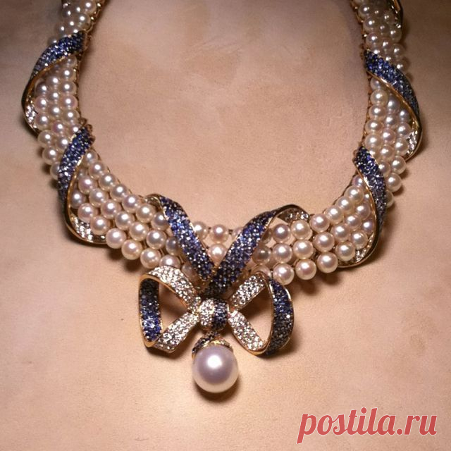 CHANEL blue sapphire, pearl
