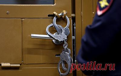 ФСБ предъявила обвинение в госизмене пермскому фотографу Григорию Скворцову. Он содержится в СИЗО "Лефортово"