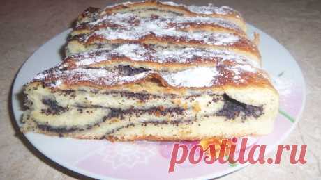 Рулет с Маком. Мой Личный Рецепт Рулет С Маком готовится из тертого мака и дрожжевого теста. Советуем Вам приготовить этот рулет по моему рецепту, он получается очень нежным и вкусным.