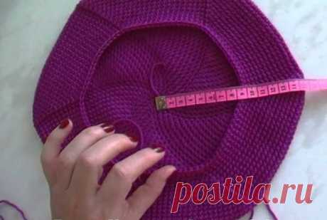 Как связать простой женский, летний и детский берет крючком и спицами для начинающих? Как связать резинку, донышко, узоры берета спицами и крючком: схемы и описание