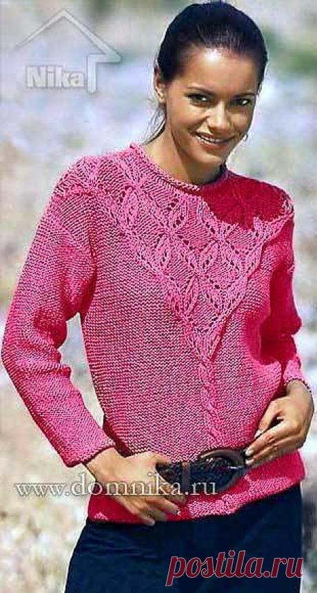 Пуловер с ажурной кокеткой