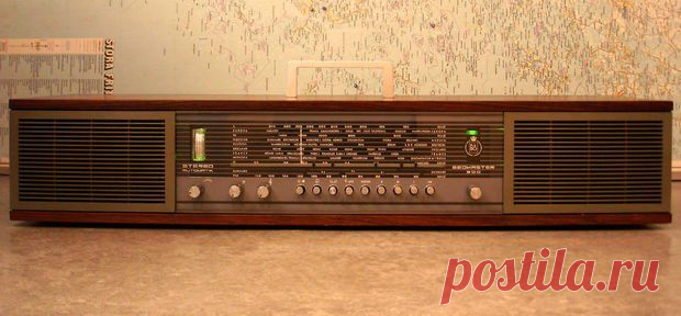 Бумбокс в радиокорпусе