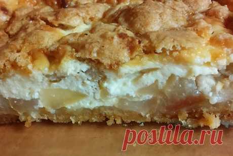 Яблочный пирог с белковым кремом | мой садочек
