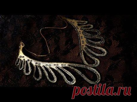 Колье « Восточные огурцы» в технике гильоширование