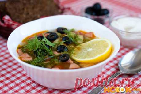 Солянка с мясом и колбасой: вкусный фото рецепт приготовления тушеного на сковороде супа