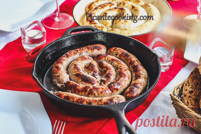 Ковбаски зі свинини з чорносливом | Picantecooking