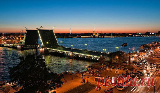 Питер. Развод Дворцового моста