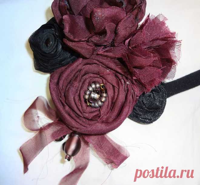 BERGUNDY BEAUTY FABRIC NECKLACE - by Vicky Helms from Vicky Helms