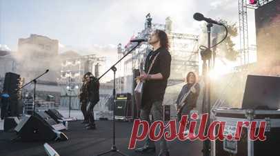 Группа «Земляне» дала концерт для ветеранов СВО и их семей в Херсонесе. Группа «Земляне» дала патриотический концерт для ветеранов СВО и их семей в Херсонесе. Читать далее