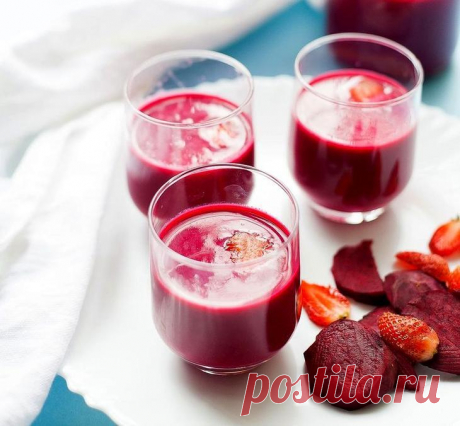 10 вкусных и освежающих смузи, в которых нет и 200 калорий