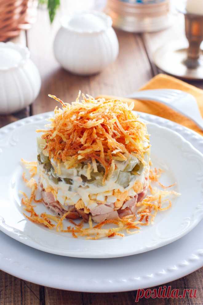Слоеный салат из копченой курицы и картофеля рецепт с фото пошагово