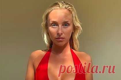 Звезда OnlyFans раскрыла свой заработок. Звезда OnlyFans Кортни Вил раскрыла свой заработок на платформе. В интервью DailyMail она рассказала, что зарабатывает 3,6 тысячи долларов в неделю. «Сумма варьируется в зависимости от того, как часто я загружаю контент. Но все идет действительно отлично», — отметила она.