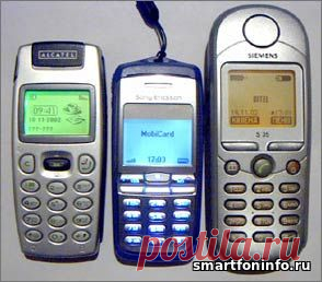 Обзор сотового телефона SonyEricsson T600 - 9 Марта 2021 - обзоры сотовых телефонов и смартфонов.

Ко мне в руки попал один из самых маленьких и лёгких телефонов в мире – SonyEricsson T600. Его размеры можно сопоставить со спичечным коробком. Да и вес в 60 грамм тоже внушает уважение.