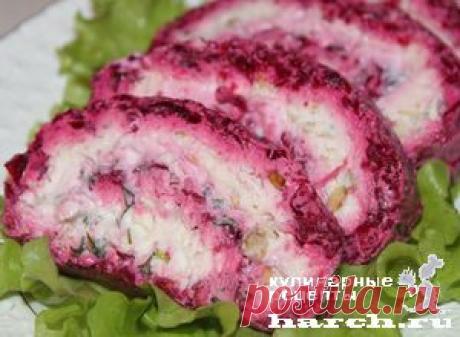 Салат-рулет из свеклы с сыром, орехами и чесноком | Харч.ру - рецепты для любителей вкусно поесть