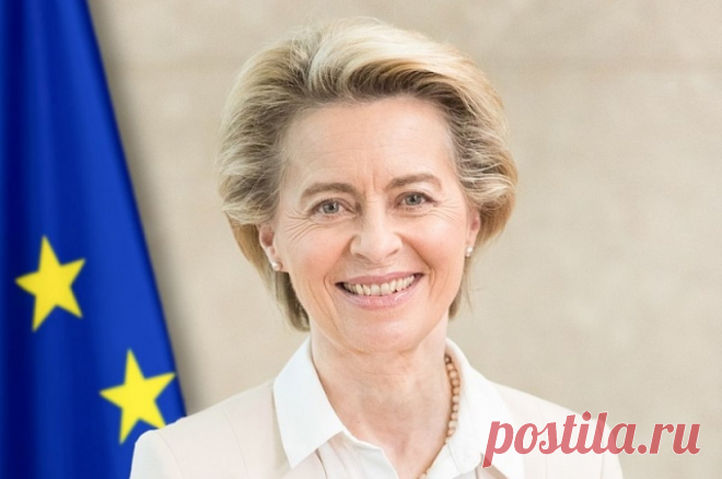 Выступление главы Еврокомиссии Урсула фон дер Ляйен завершилось лаем собак. Посторонние звуки прозвучали из динамиков зала заседаний Европарламента.