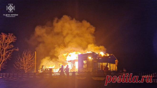 Стало известно о пожарах в храмах раскольников в Киевской области. Два храма раскольнической "Православной церкви Украины" ПЦУ горели в Киевской области в ночь на 25 декабря - в тот день, когда ряд церквей, в том числе католическая, празднуют Рождество Иисуса Христа по григорианскому календарю. ...