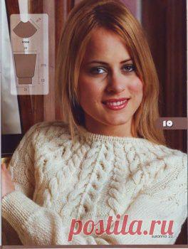 Пуловер с ажурной кокеткой