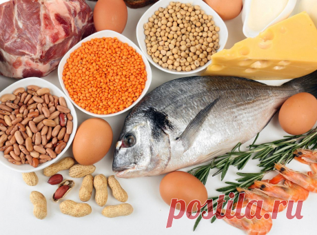 Фосфор: в каких продуктах его больше всего?
Фосфор составляет 1 % от массы тела человека. Подсчитано, что организм взрослого человека содержит около 12 г фосфора на килограмм. Примерно 16 % фосфора в качестве первичного, вторичного или третичного иона присутствует в жидкостях организма и 84 % – в виде компонента костей и зубов. Из пищи поглощается 60–70 % фосфора (в виде свободного фосфата). […]
Читай дальше на сайте. Жми подробнее ➡