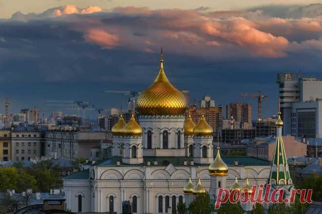 Санкт-Петербург ⠀
