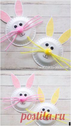 Ein lustiges und einfaches Osterhandwerk für Kinder! Erfahren Sie, wie Sie mit diesem einfachen Pappteller Osterhasen basteln. Kinder werden es lieben, sie zu machen! #Pappteller #Easter #Bunny #Craft