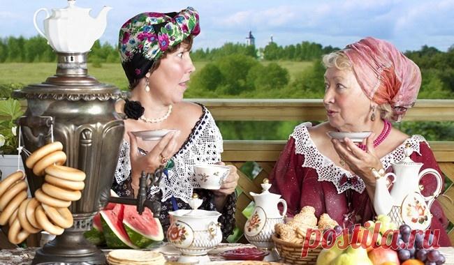 Только наши женщины умеют сиять, как звёзды, порхать, как мотыльки, расцветать, как розы и при этом пахать как лошади...