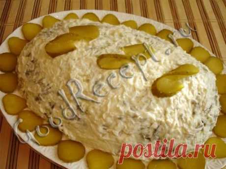 Слоеный салат из курицы &quot;Империя&quot;