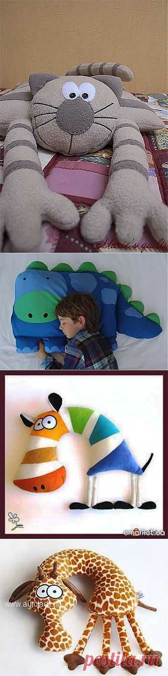 Подушки-игрушки.