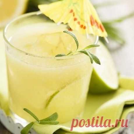 АНАНАСОВАЯ ШИПУЧКА С РОЗМАРИНОМ