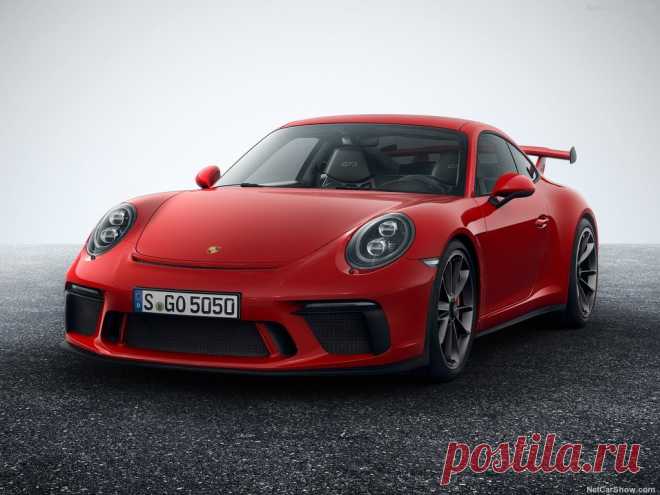 Смотри! Porsche 911 GT3 2018 года Новенький Porsche 911 GT3 2018 порадует покупателей и просто автолюбителей отсутствием сомнительных дизайнерских элементов и странных или необоснованных ко