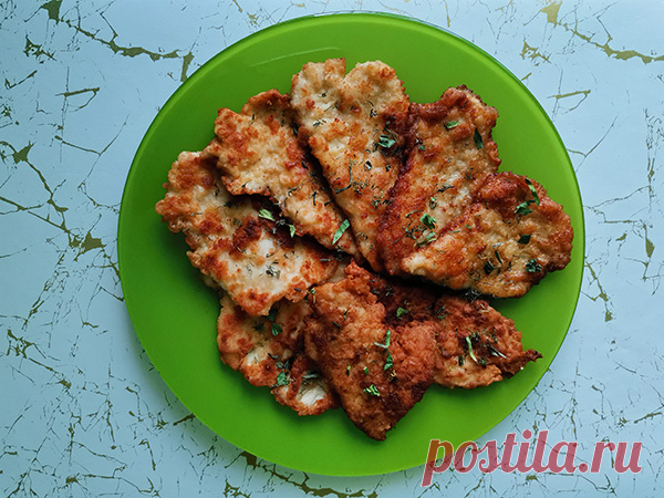 Вкусные отбивные из куриного филе на сковороде - на vse-o-ede-online.ru Вкусные отбивные из куриного филе на сковороде. Ни один праздник не может обойтись без приготовления отбивных. Соус придает ему пикантности и оригинальности