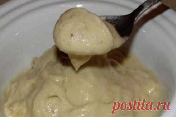 СМЕШАЙ БАНАН, МЕД И ВОДУ И ПОПРОЩАЙСЯ С КАШЛЕМ И БРОНХИТОМ