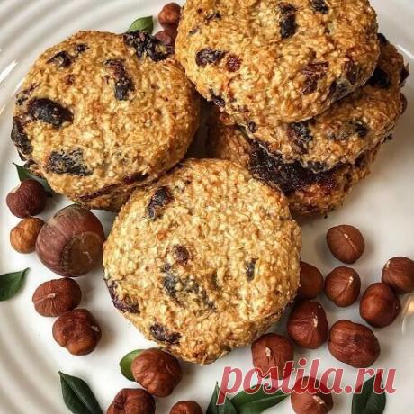 12 ПП рецептов овсяного печенья: из хлопьев без муки, диетическое, с творогом, с бананом, на кефире