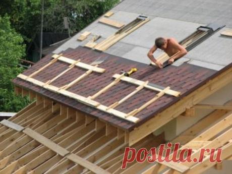 Конструкция крыши из мягкой черепицы Мягкая черепица – это практичный и относительно дорогостоящий кровельный материал, который имеет длительный срок службы. Это один из популярных кровельных материалов на сегодняшний день, который уступает, разве что, только металлочерепице. Крыша из мягкой черепицы во многом определяется её структурой, которая состоит из следующих слоев: Подкладочный слой, который выполняется из специальной пленки или песчаной подсыпки. Он […]