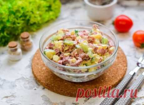 Салат с копчёной колбасой и свежим огурцом