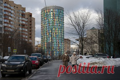 2023 год в Москве назвали одним из самых теплых. Прошедший год в Москве вошел в число шести самых теплых с 1879 года, сообщила главный специалист московского Метеобюро Татьяна Позднякова. По ее данным, среднюю температуру в городе замеряли с превышением нормы в 0,9 градуса. При этом она напомнила, что самым теплым, с аномалией в плюс 1,8 градуса, остался 2020 год.