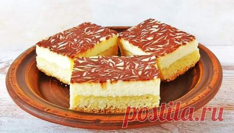 У пирога «Ананда» хрустящая песочная основа и нежная кремообразная начинка из сметаны и сгущённого молока. В переводе с санскрита «ананда» означает «блаженство». Ингредиенты для теста: Мука – 480 г Разрыхлитель – 2 ч. л. Сливочное масло (маргарин) – 200 г Сахар – 140 г Ванильный сахар – 8 г Соль – - 1 апреля - 43610444065 - Медиаплатформа МирТесен