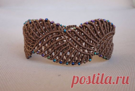 macrame bracelet - "Gentle wave"