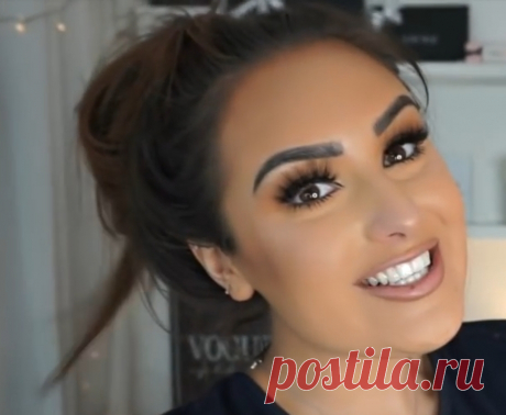 Amy Rose Walker Smile