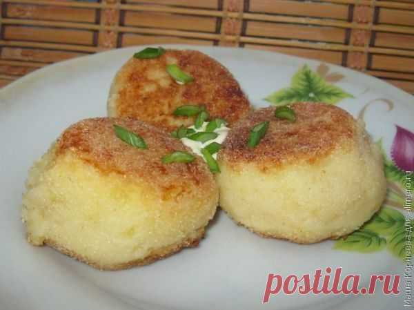 👌 Картофельные оладьи с начинкой, рецепты с фото В моей семье любые блюда из картофеля улетают на «ура». И все-таки иногда после ужина остается немного картофельного пюре, а в разогретом виде его доедать уже никто не хочет. В так...